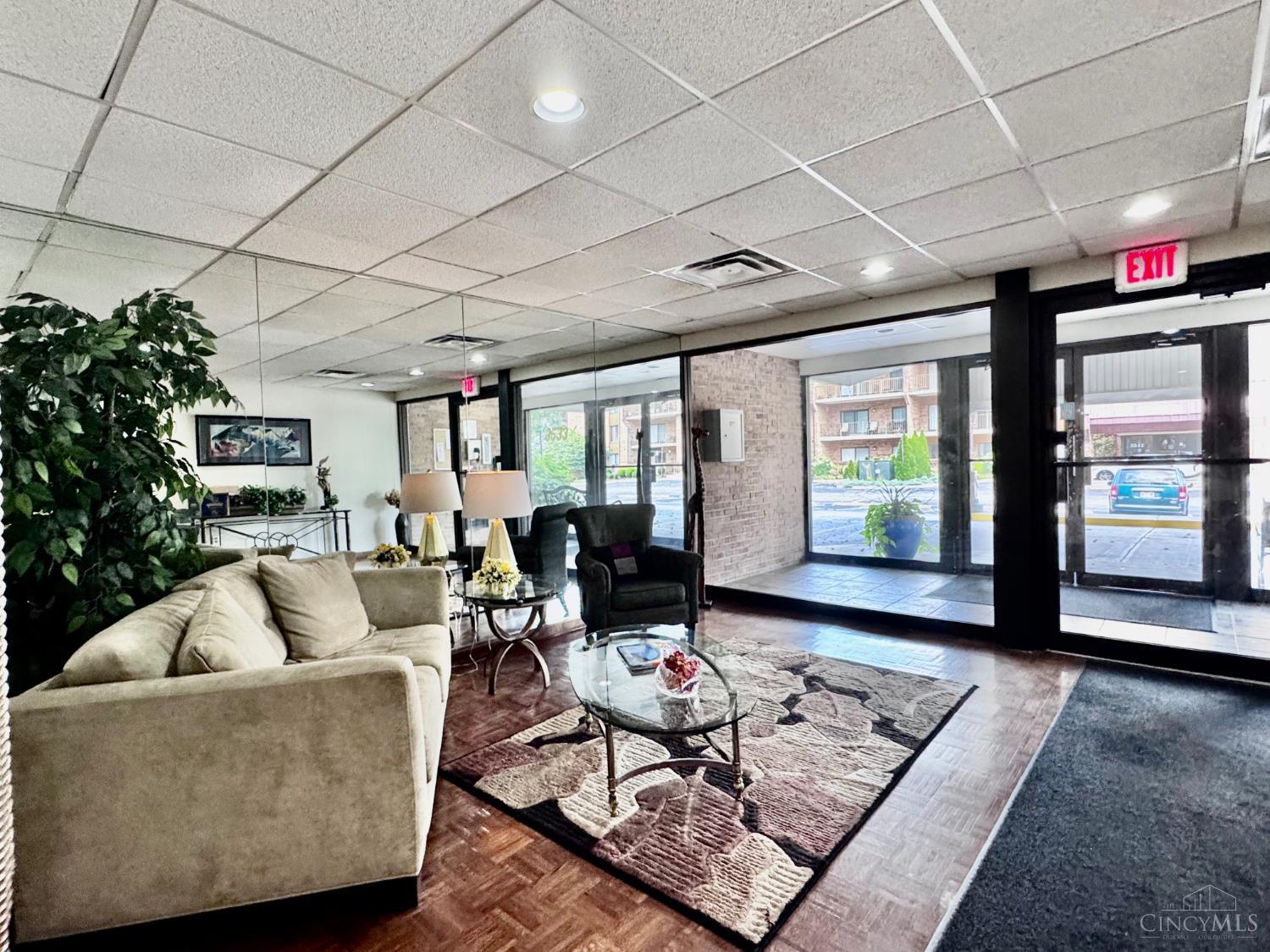 3533 Amberacres Drive #405E, Cincinnati, OH, 45237 — photo 54