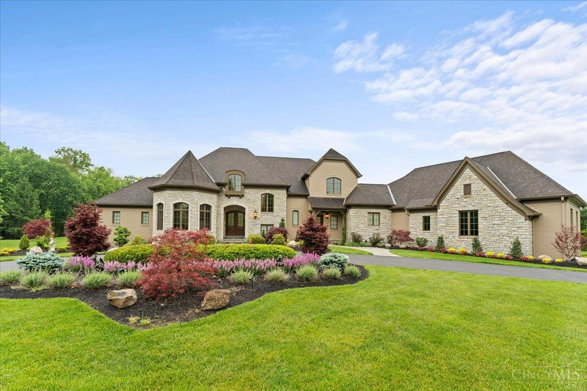 9020 Whisperinghill Drive