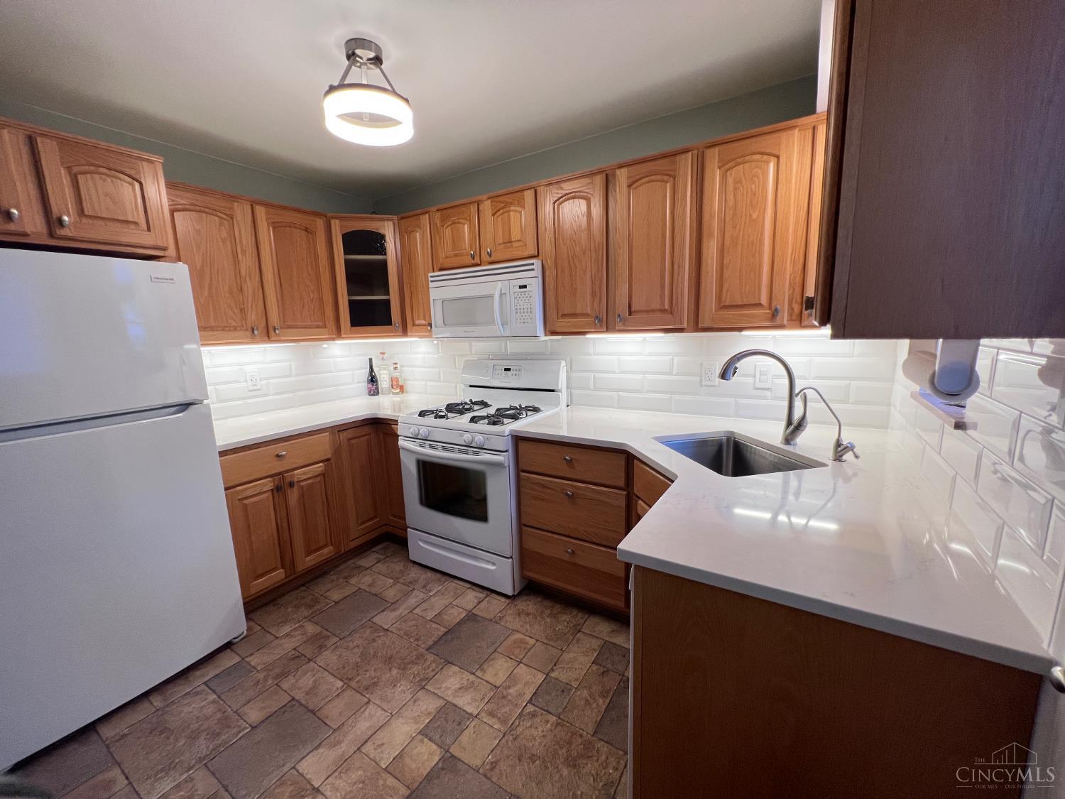 5th image of 7236 Garden Rd, Sycamore Twp, OH 45236 | MLS# 1891012