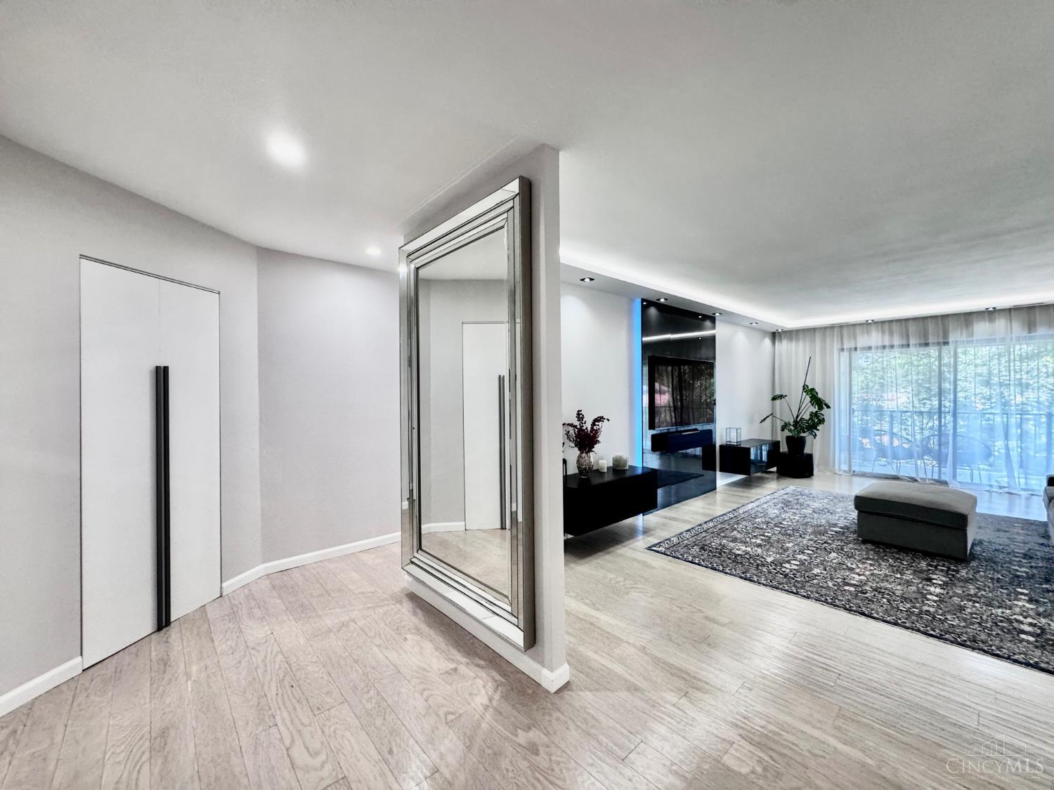 3533 Amberacres Drive #405E, Cincinnati, OH, 45237 — photo 31