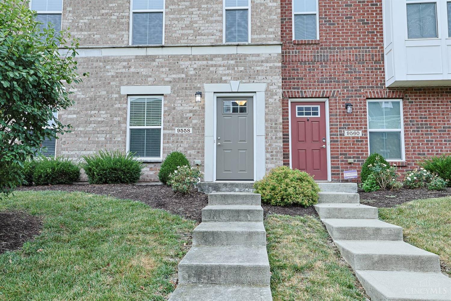 9558 Cobblestone Walk, West Chester, OH, 45069 — photo 4
