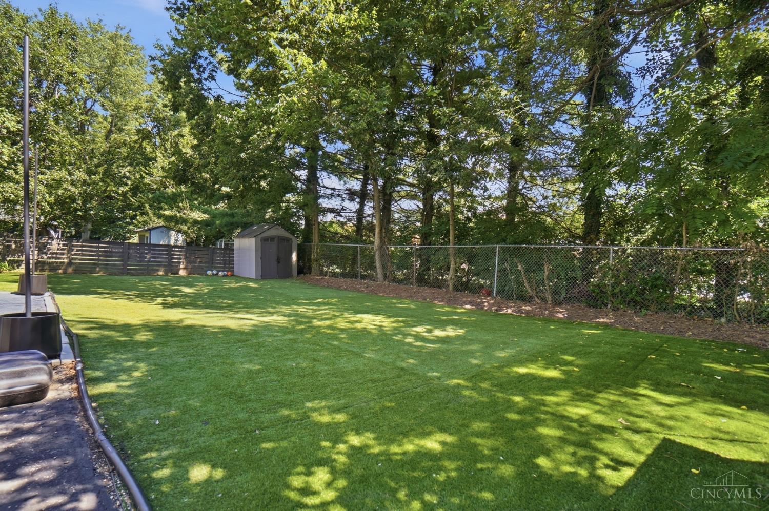 910 Springfield Pike, Wyoming, OH, 45215 — photo 29