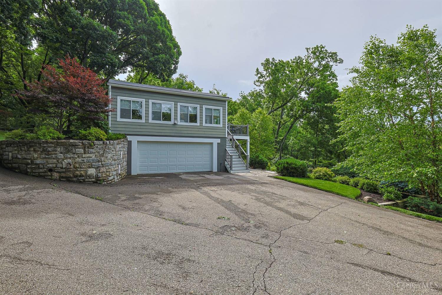 211 Hilltop Lane, Wyoming, OH, 45215 — photo 45