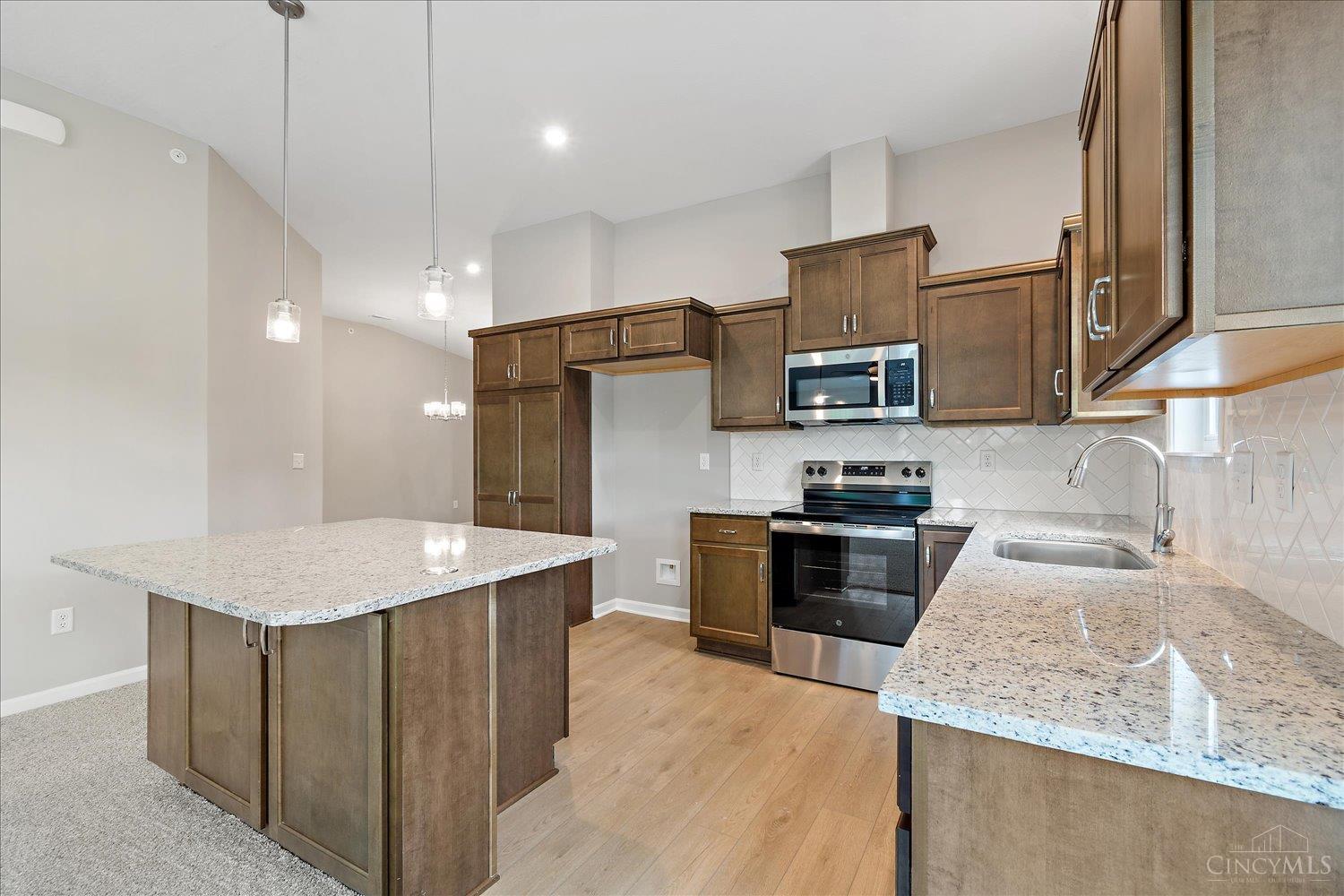 93-303 Parkview Lane #303, Miami Twp, OH, 45150 — photo 5