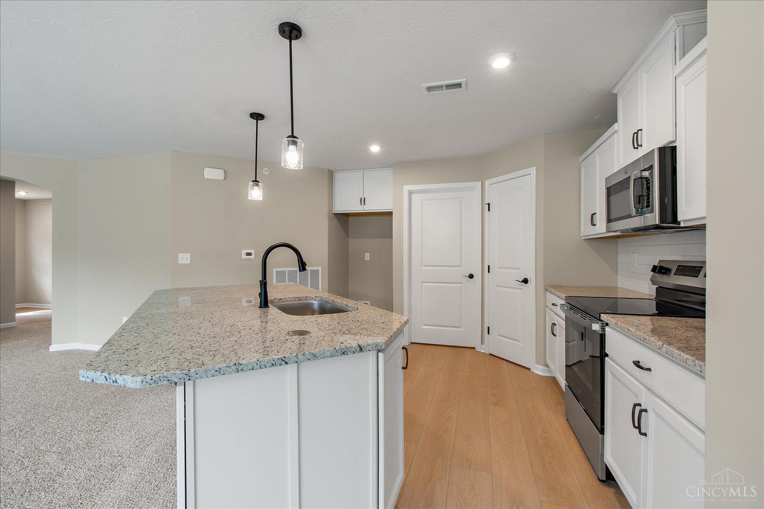 93-204 Parkview Lane #93204, Miami Twp, OH, 45150 — photo 4