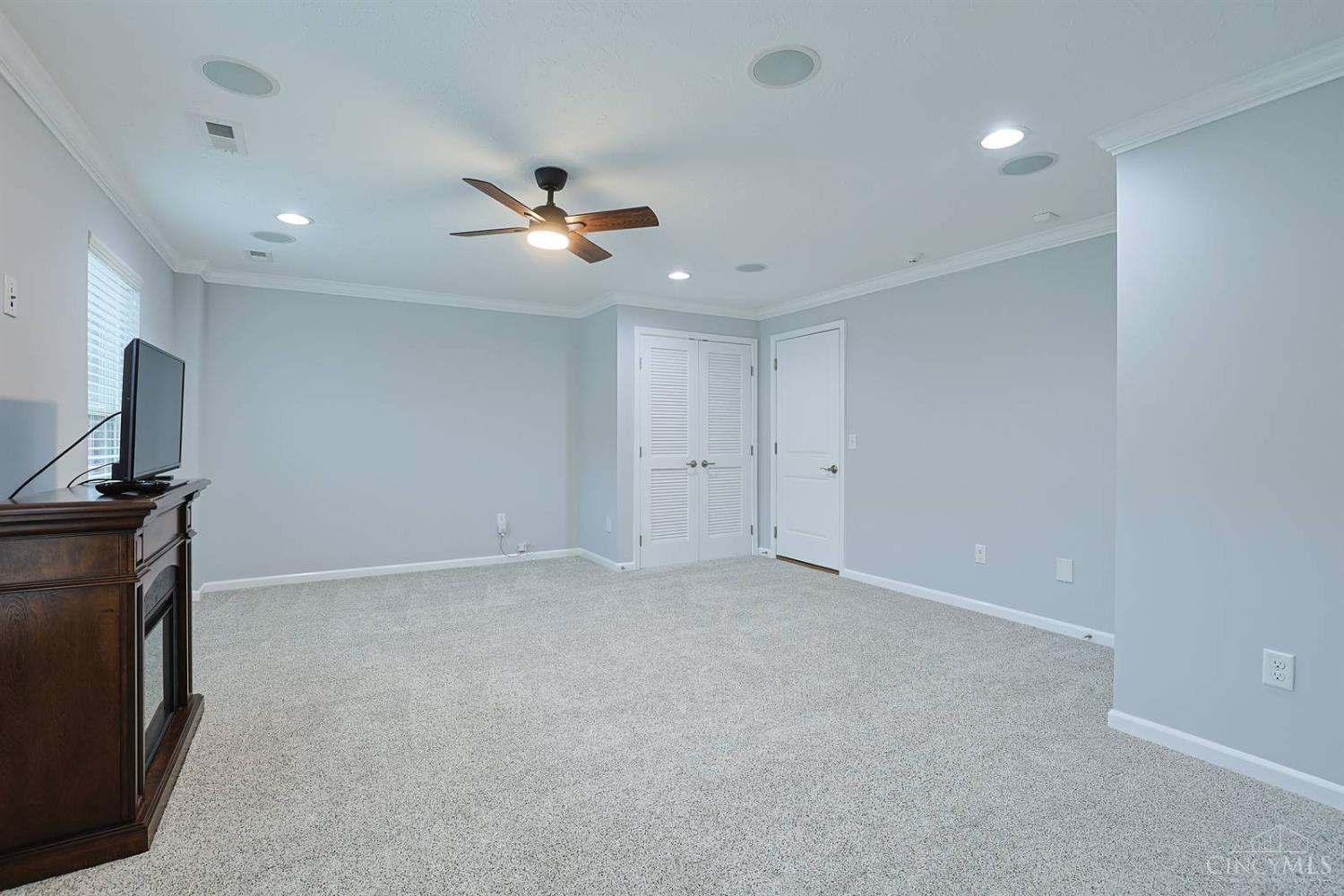 9558 Cobblestone Walk, West Chester, OH, 45069 — photo 9
