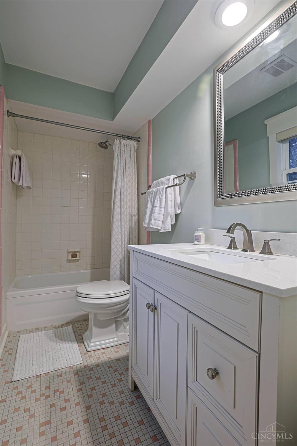 8732 Hollyhock Drive, Springfield Twp., OH, 45231 — photo 31