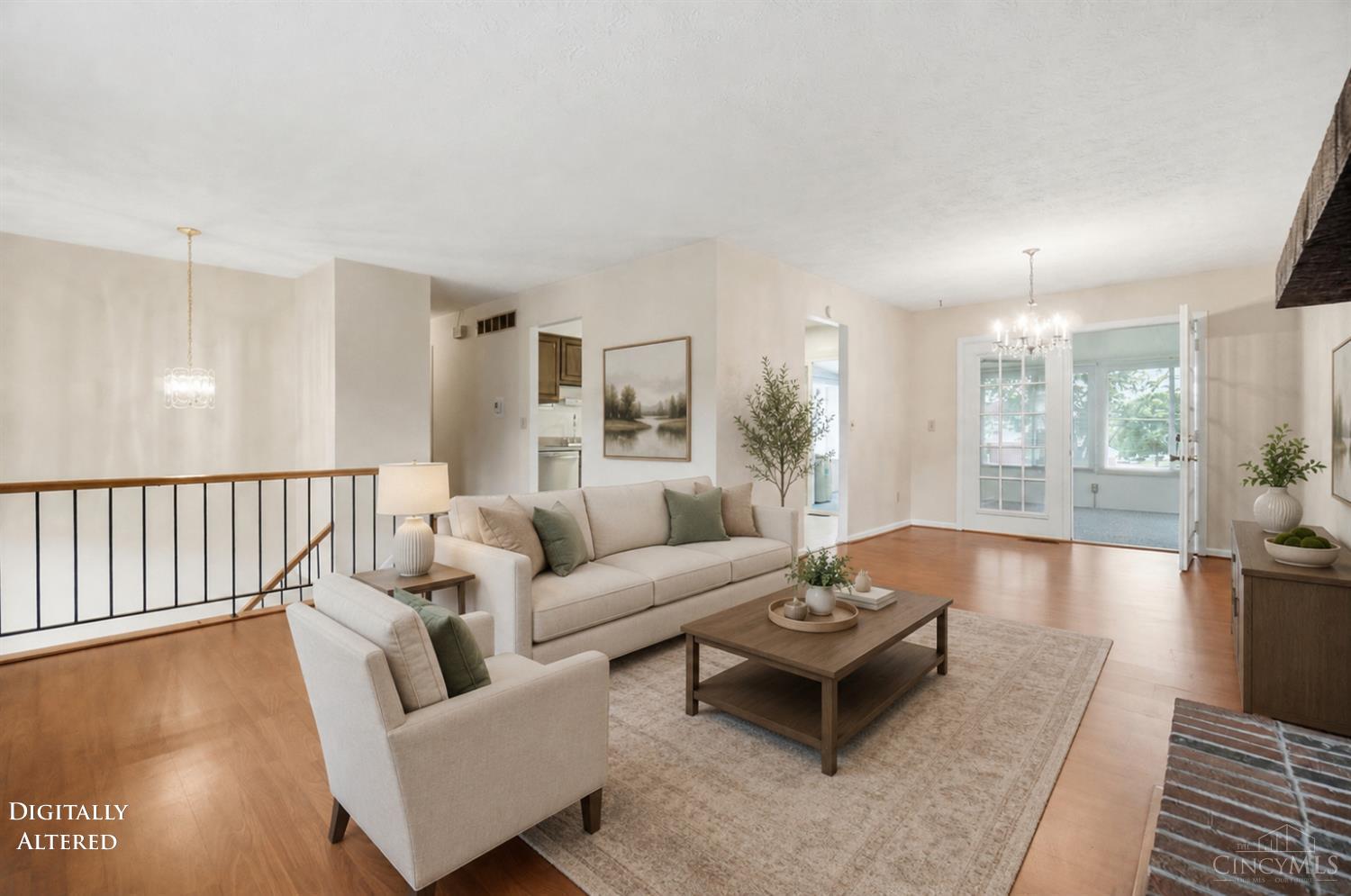2nd image of 890 Summerfield Ln, Springdale, OH 45240 | MLS# 1891139