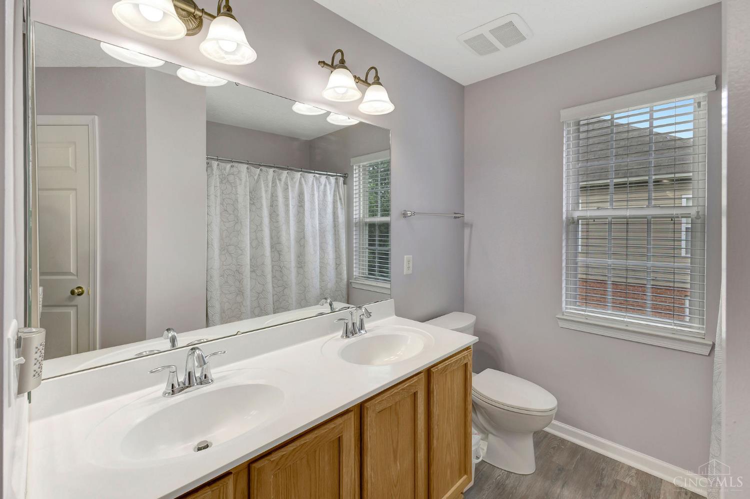 5170 Poets Way, Liberty Twp, OH, 45011 — photo 37