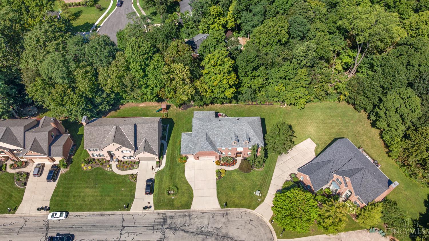 2nd image of 2077 Anderson Cove Ln, Anderson Twp, OH 45244 | MLS# 1891147