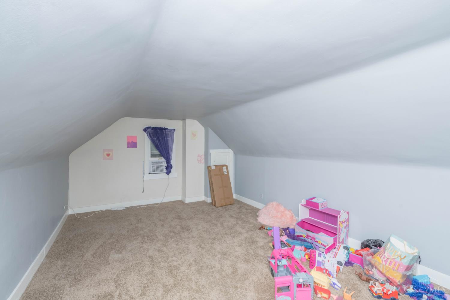 1063 Winfield Avenue, Cincinnati, OH, 45205 — photo 28
