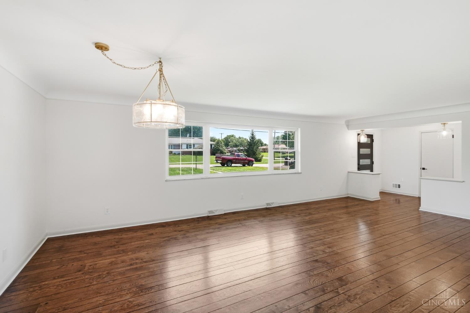 9299 Fidelis Drive, Blue Ash, OH, 45242 — photo 9