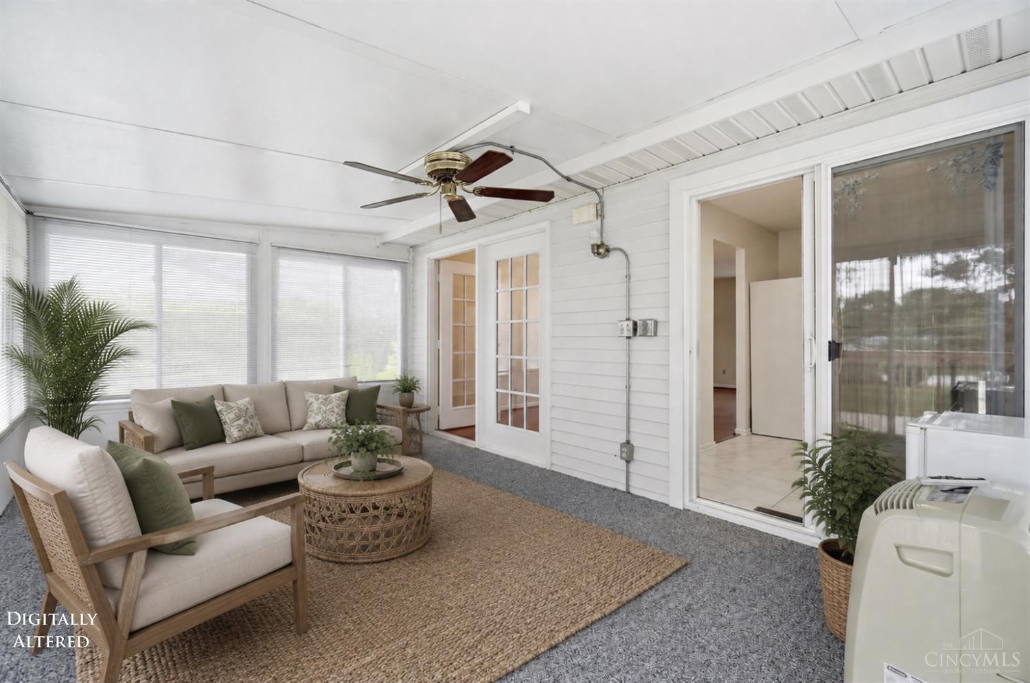 5th image of 890 Summerfield Ln, Springdale, OH 45240 | MLS# 1891139