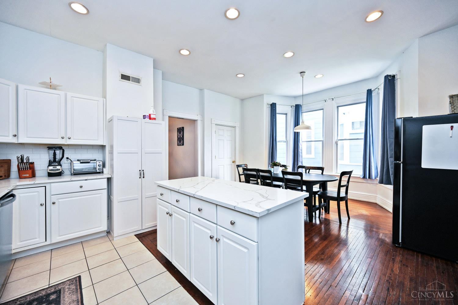 1730 Fairfax Avenue, Cincinnati, OH, 45207 — photo 13