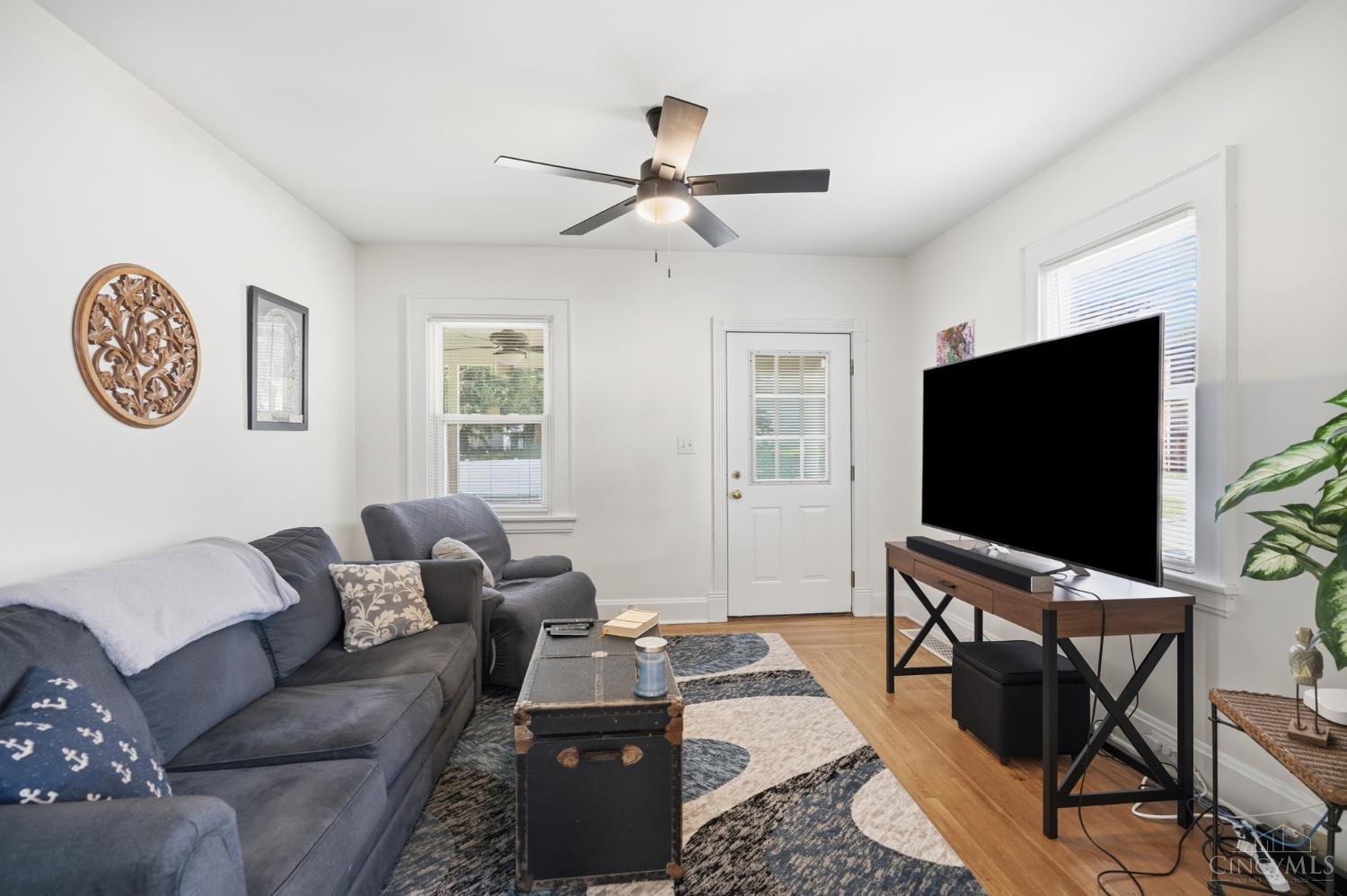 3rd image of 2874 Wasson Rd, Cincinnati, OH 45209 | MLS# 1891104