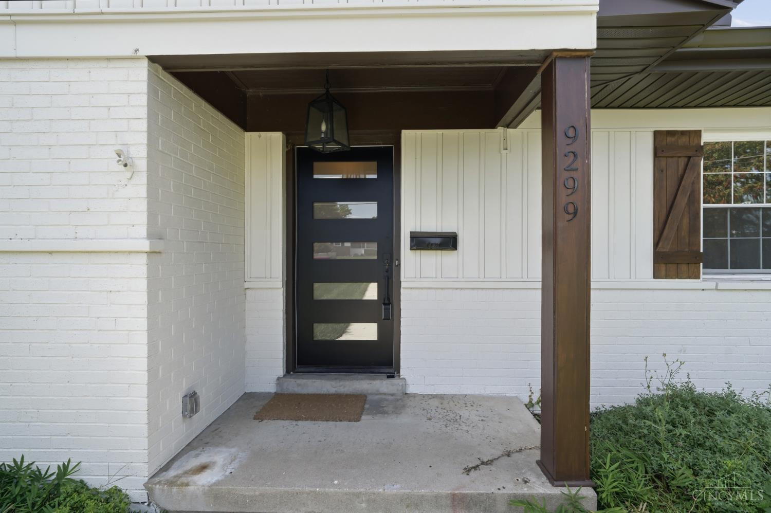 9299 Fidelis Drive, Blue Ash, OH, 45242 — photo 3