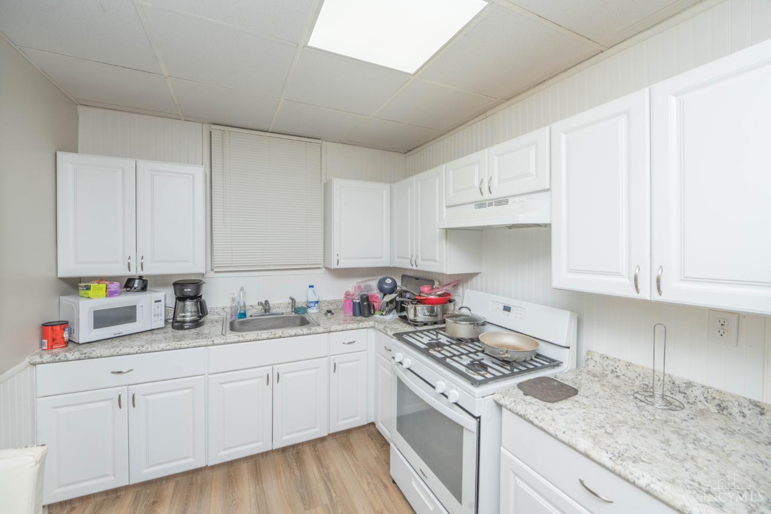 1063 Winfield Avenue, Cincinnati, OH, 45205 — photo 24