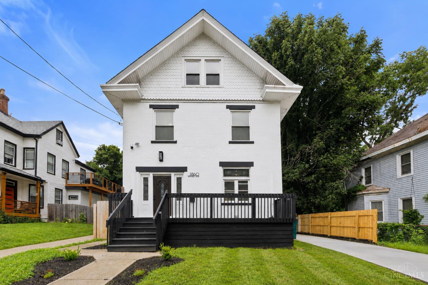 1860 Kinney Avenue, Cincinnati, OH, 45207