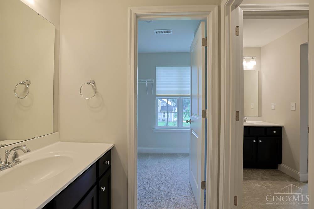 9817 Cross Meadow Drive, Deerfield Twp., OH, 45040 — photo 36