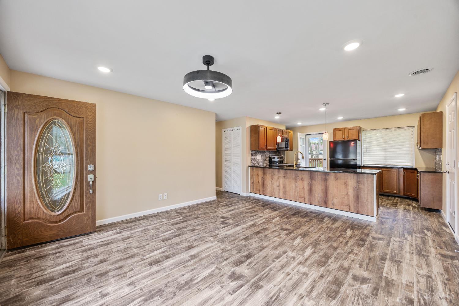 1081 Prairie Avenue, Lincoln Heights, OH, 45215 — photo 4