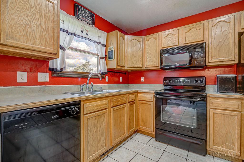 817 Old Norse Drive, Lakengren, OH, 45320 — photo 17
