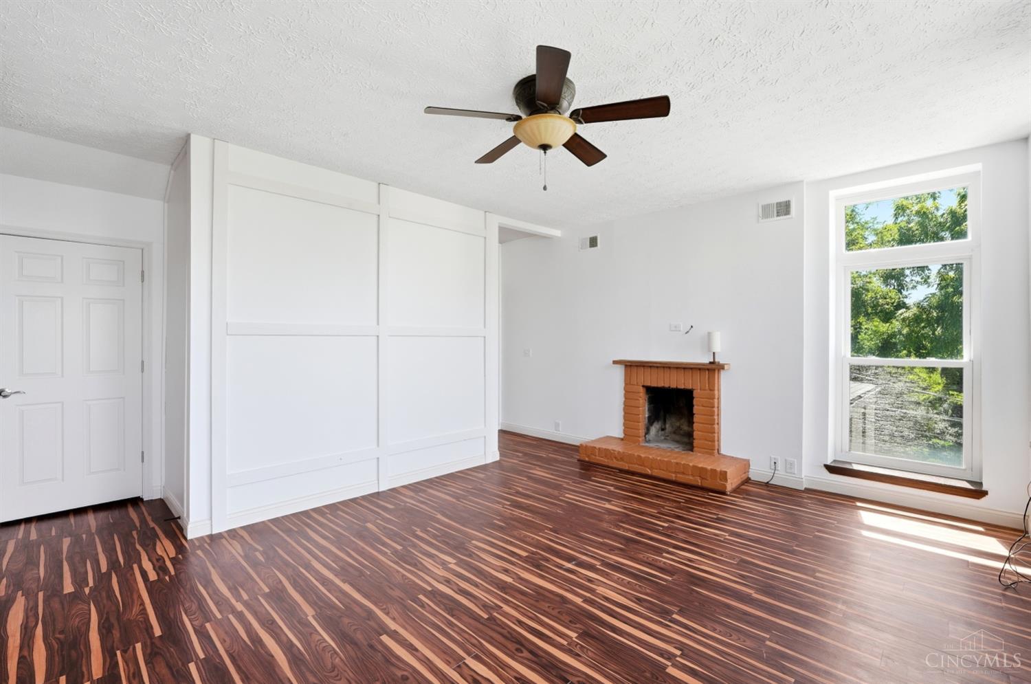 1810 Walker Street, Cincinnati, OH, 45202 — photo 42