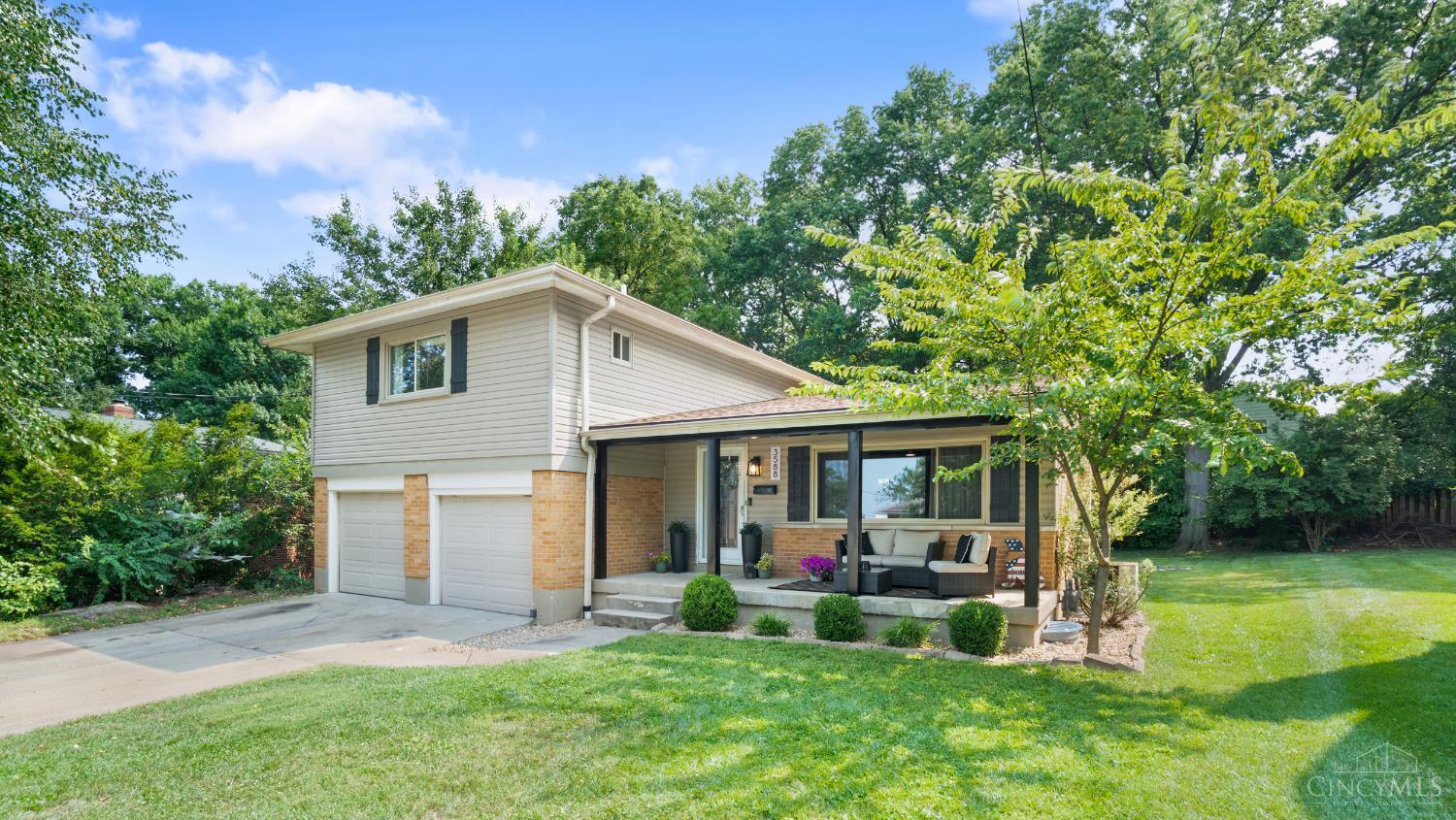 3rd image of 3588 Janlin Ct, Cincinnati, OH 45211 | MLS# 1891181
