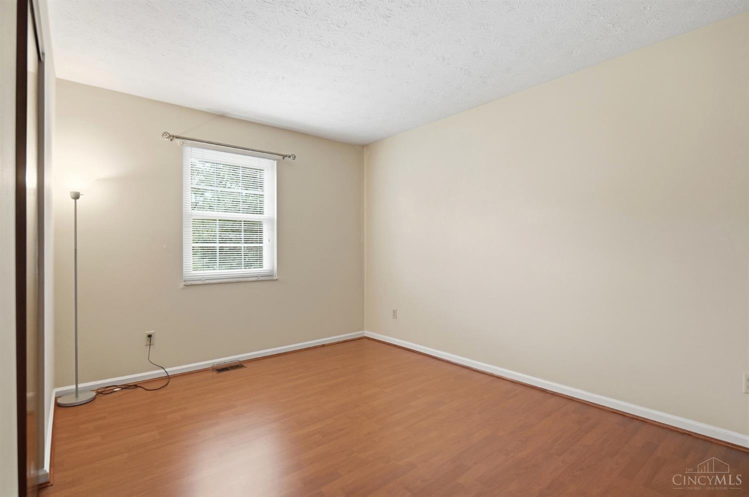 890 Summerfield Lane, Springdale, OH, 45240 — photo 35
