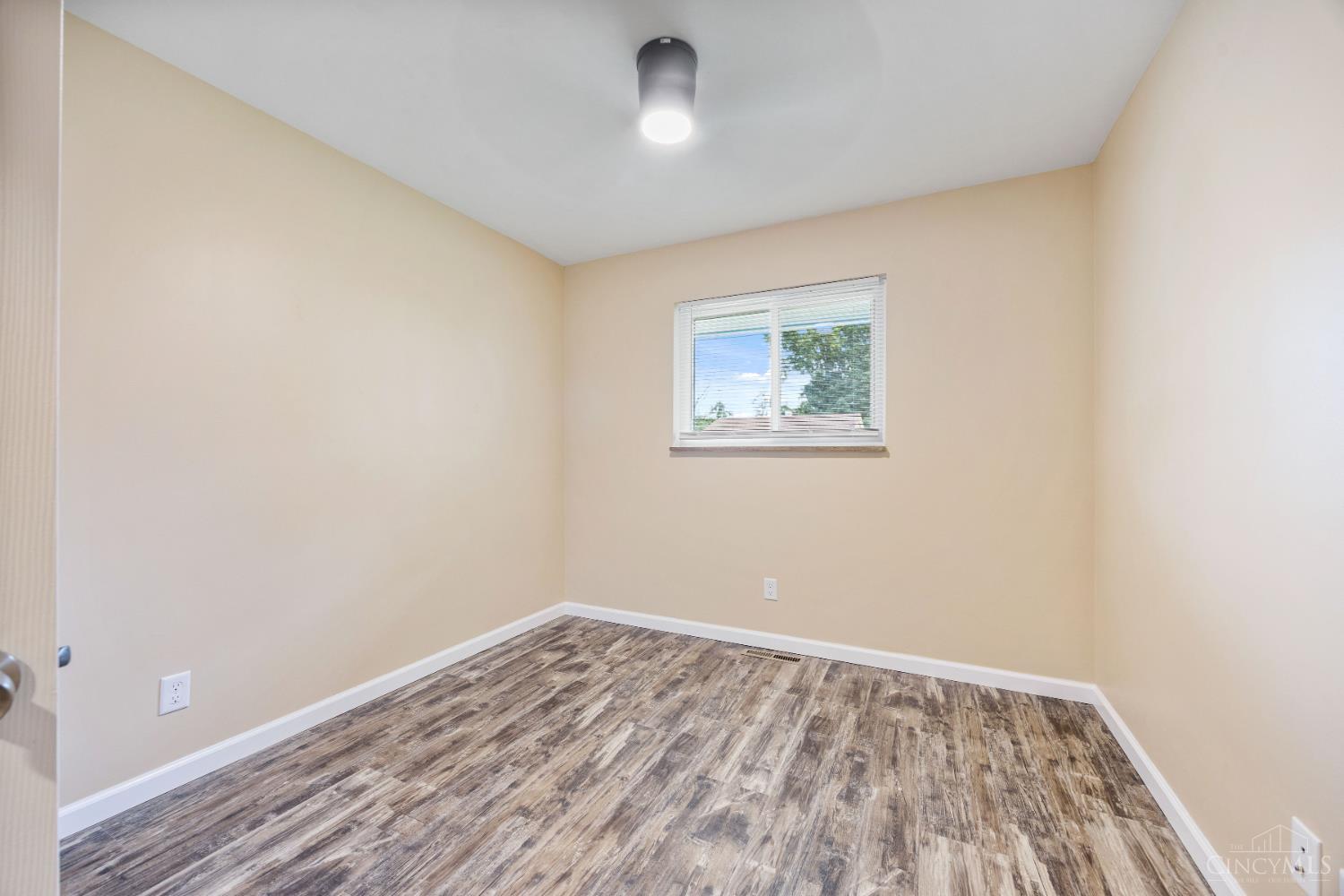 1081 Prairie Avenue, Lincoln Heights, OH, 45215 — photo 10