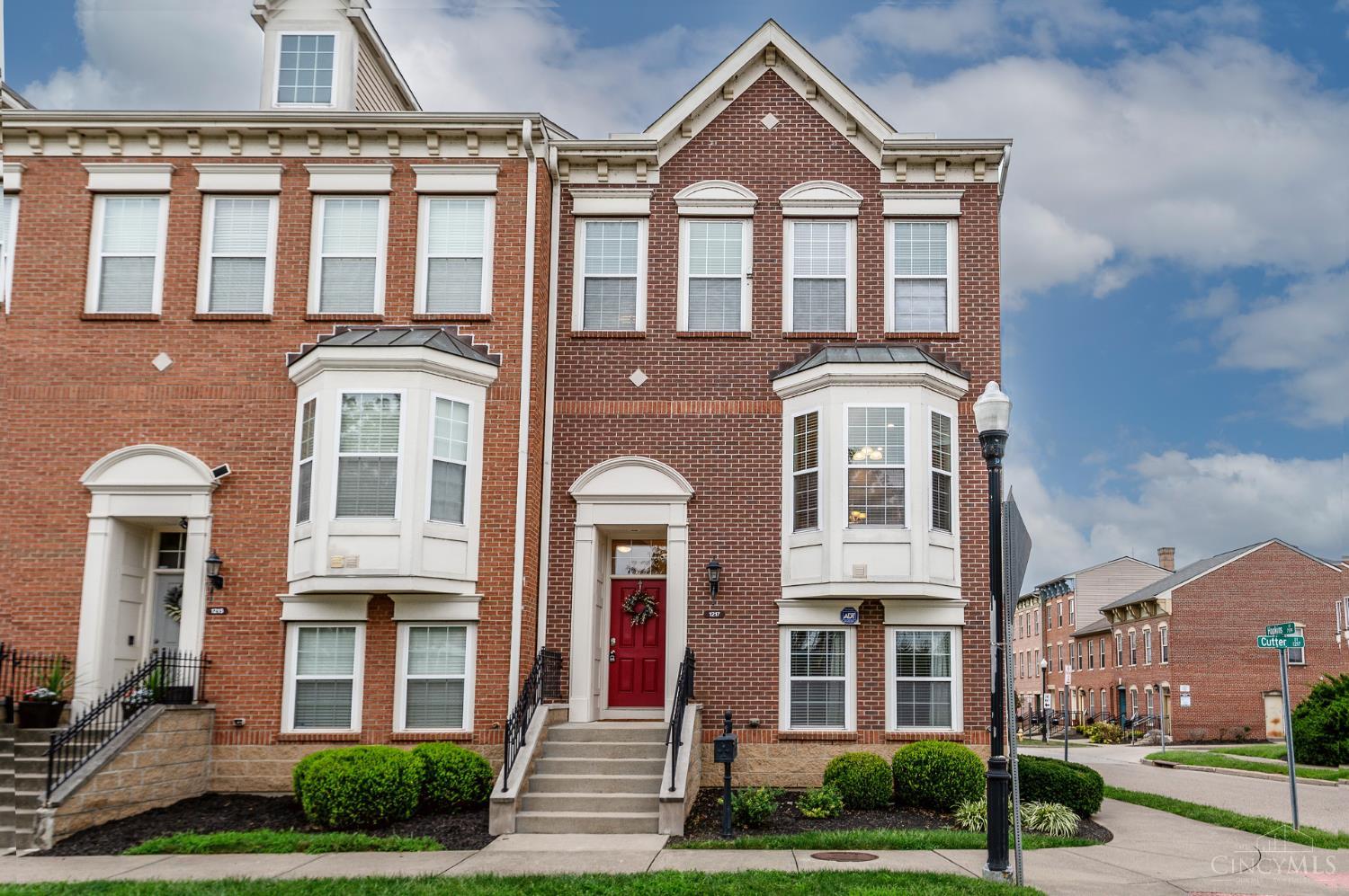 2nd image of 1217 Cutter St, Cincinnati, OH 45203 | MLS# 1891127