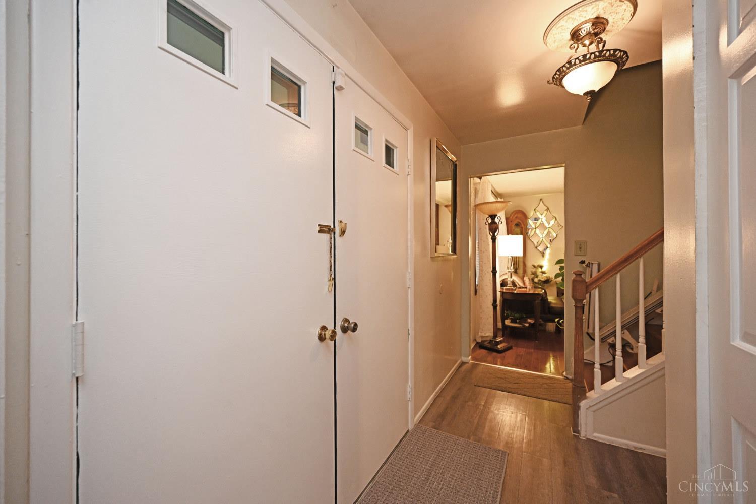 5th image of 12012 Cantrell Dr, Springdale, OH 45246 | MLS# 1891109