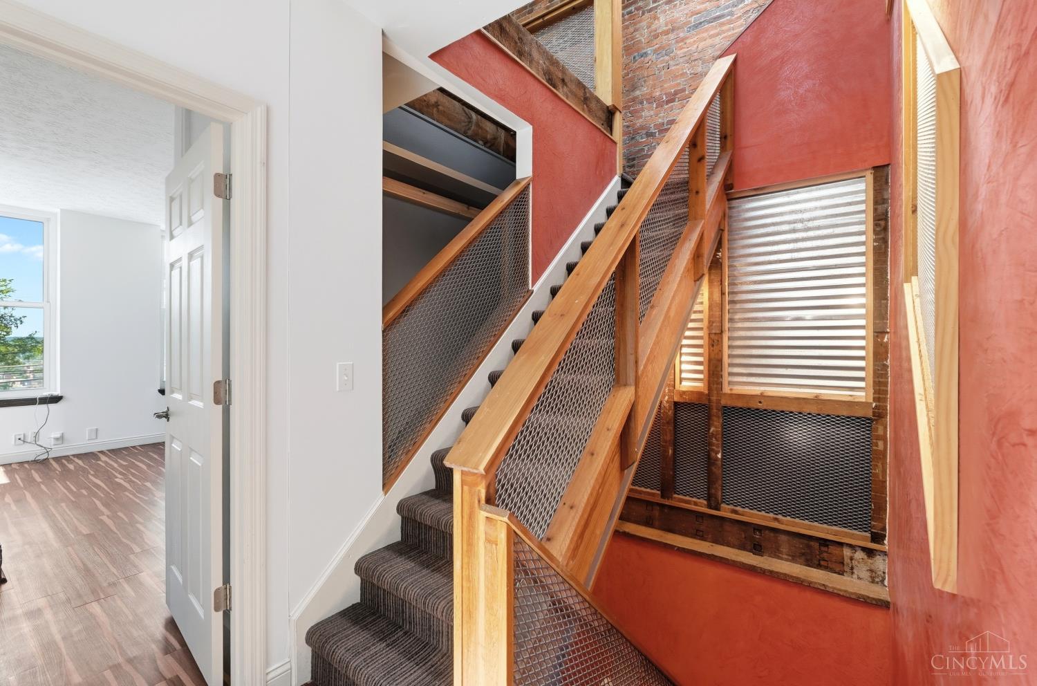 1810 Walker Street, Cincinnati, OH, 45202 — photo 44