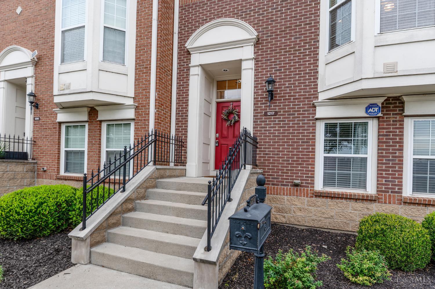3rd image of 1217 Cutter St, Cincinnati, OH 45203 | MLS# 1891127