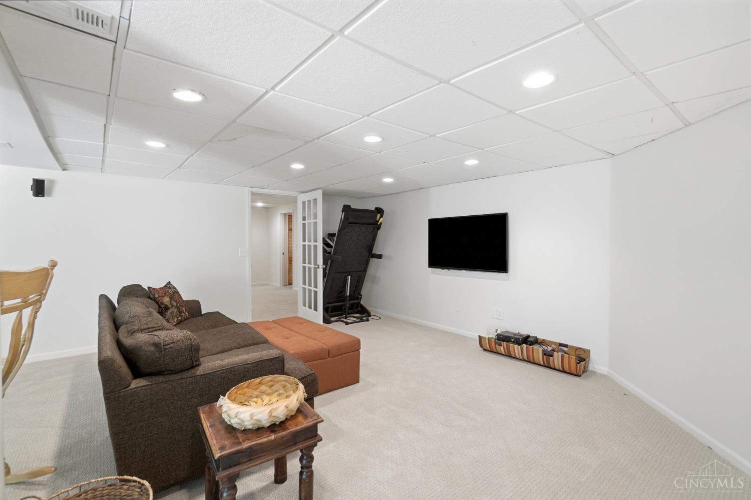 7784 Glen Eden Lane