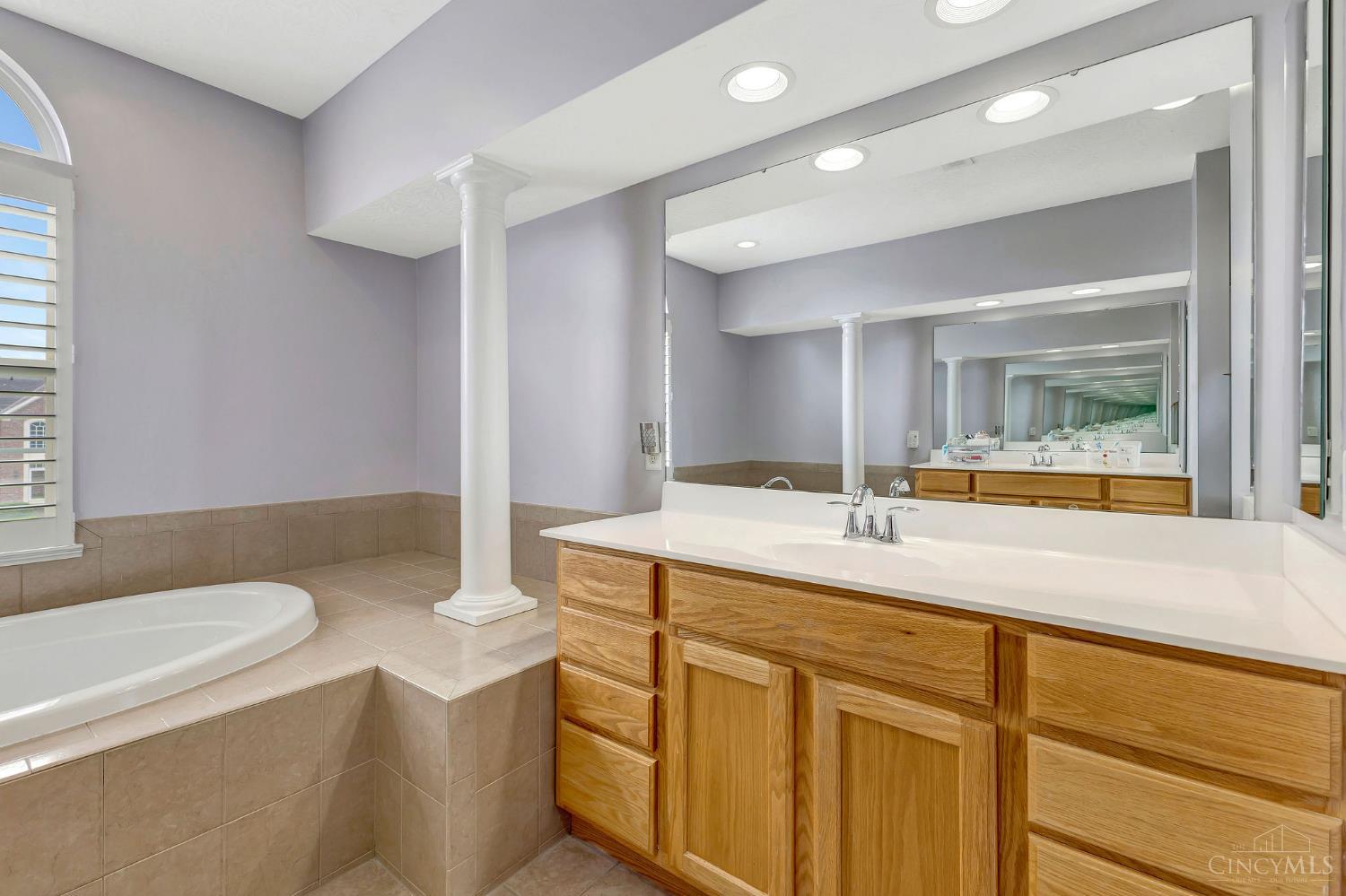 5170 Poets Way, Liberty Twp, OH, 45011 — photo 50