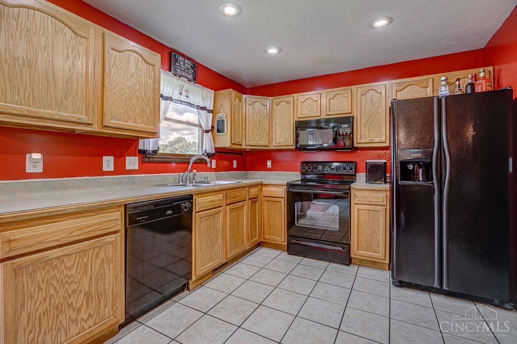 817 Old Norse Drive, Lakengren, OH, 45320 — photo 16