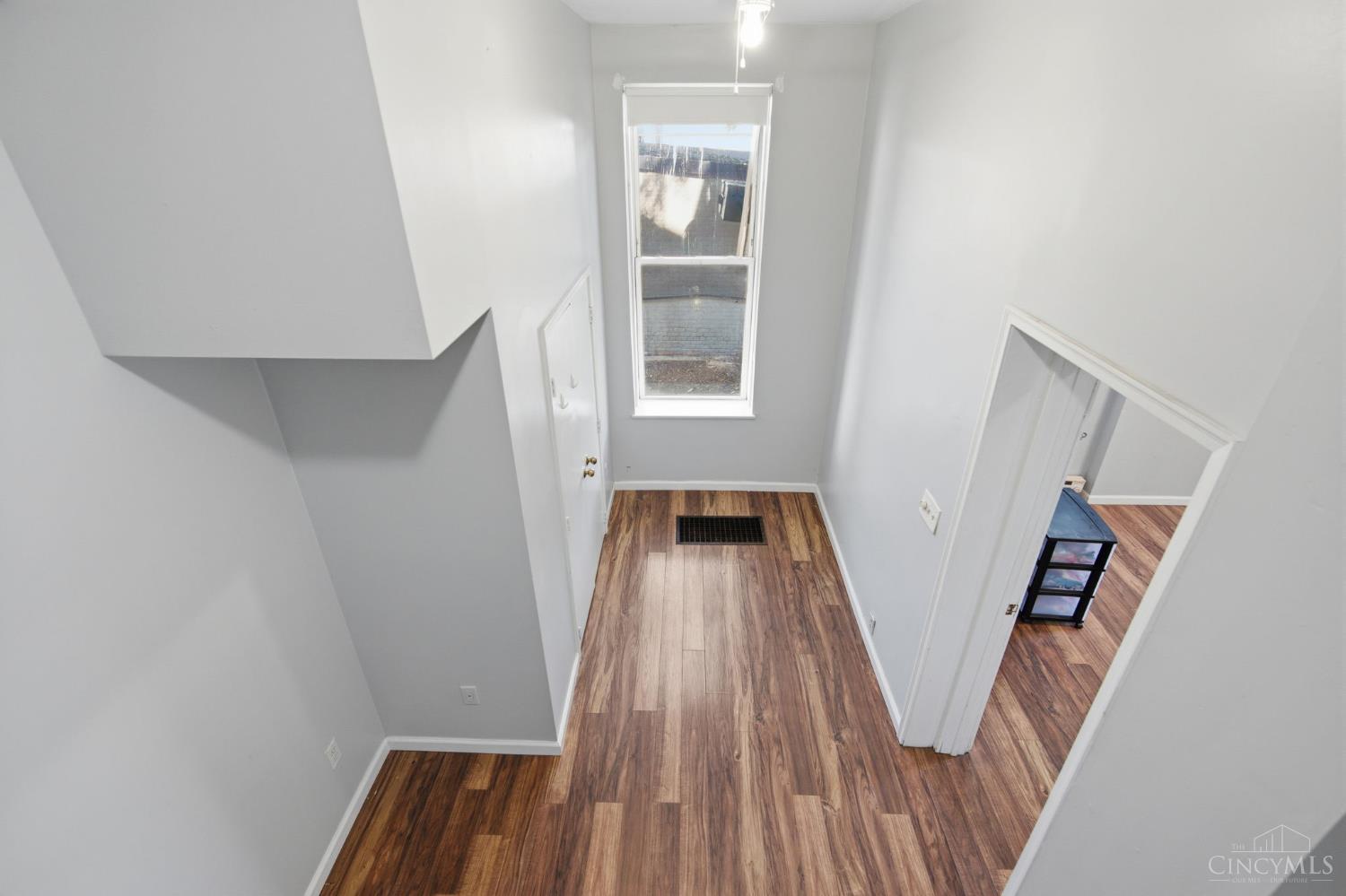 215 Warner Street, Cincinnati, OH, 45219 — photo 35