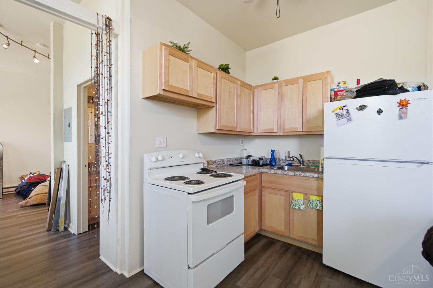215 Warner Street, Cincinnati, OH, 45219 — photo 44