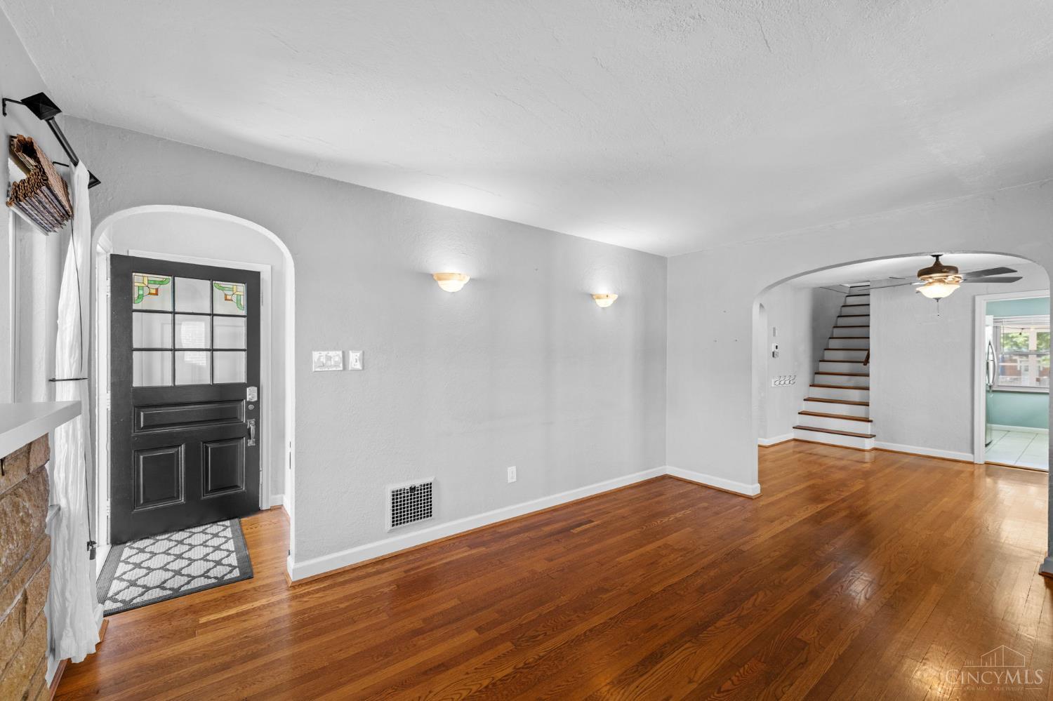 5th image of 6941 Palmetto St, Cincinnati, OH 45227 | MLS# 1891091