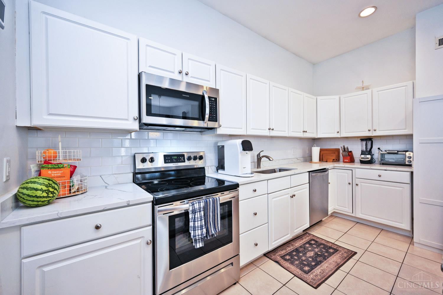 1730 Fairfax Avenue, Cincinnati, OH, 45207 — photo 12