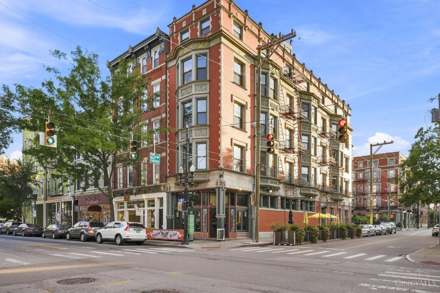 1st image of 1237 Vine #5, Cincinnati, OH 45202 | MLS# 1891076