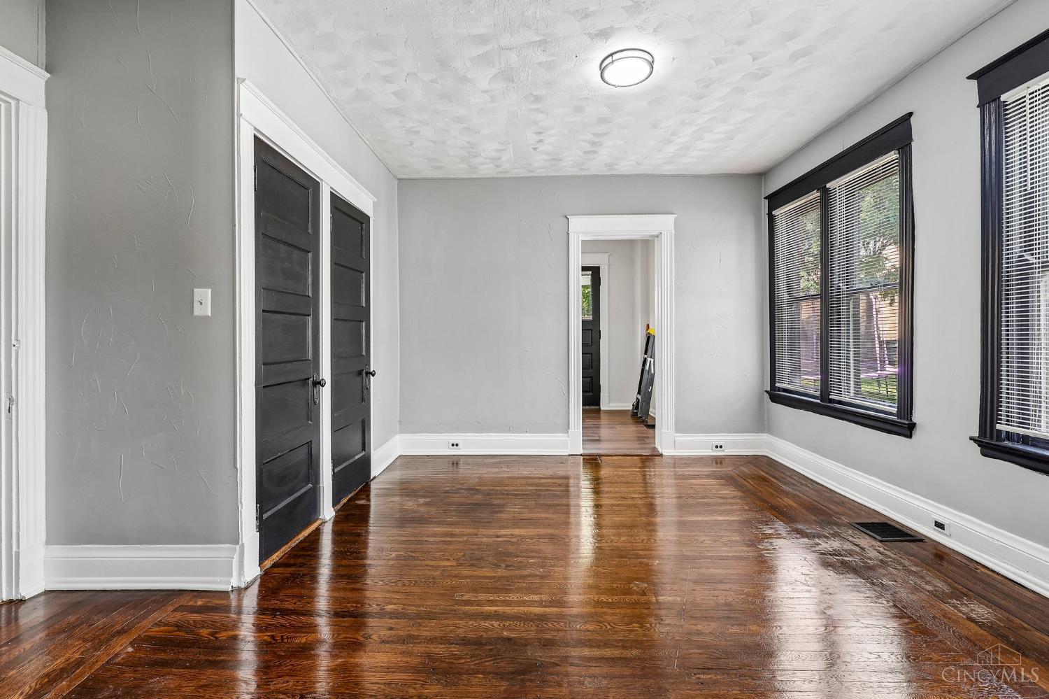 172 Kinsey Avenue, Cincinnati, OH, 45219 — photo 44