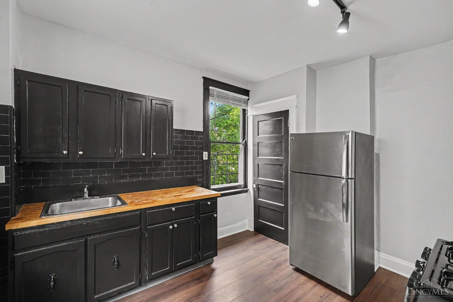 172 Kinsey Avenue, Cincinnati, OH, 45219 — photo 14