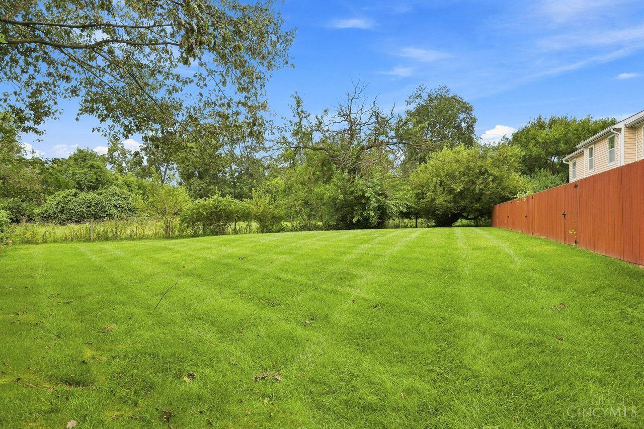 2nd image of 6668 Ashley Ct, Mason, OH 45040