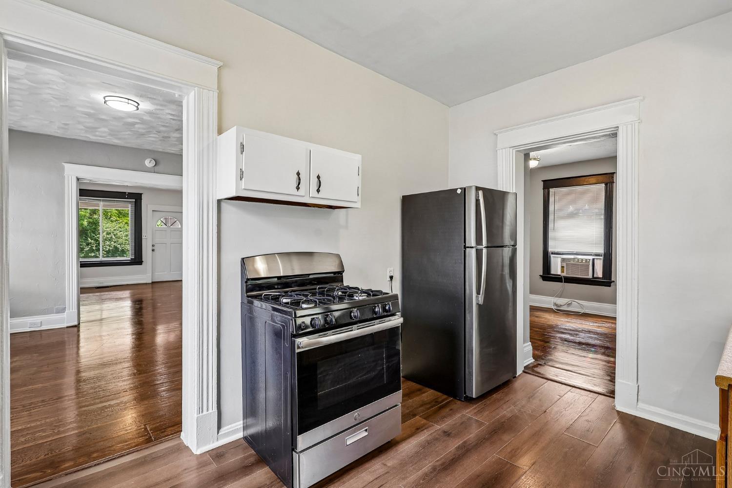 172 Kinsey Avenue, Cincinnati, OH, 45219 — photo 35