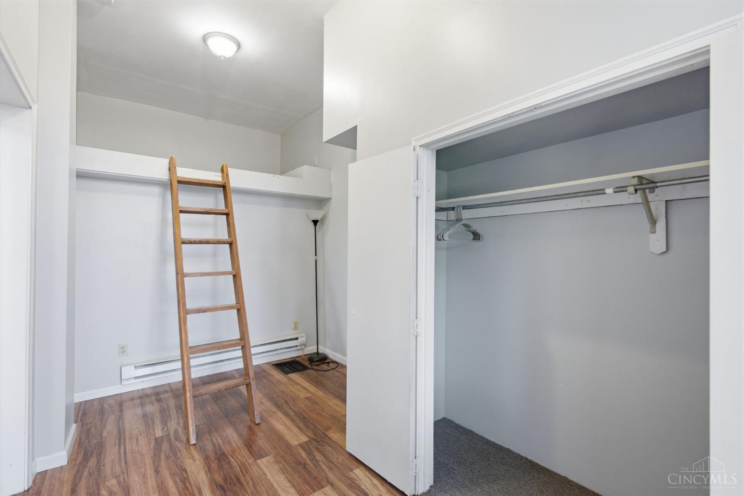 215 Warner Street, Cincinnati, OH, 45219 — photo 30