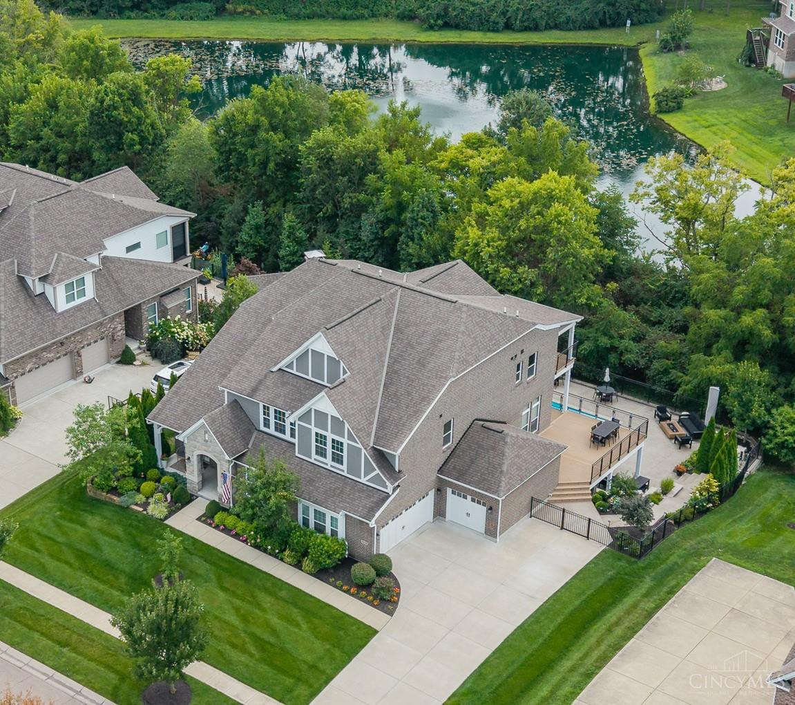 1st image of 6845 Roberts Park Dr, Deerfield Twp., OH 45040 | MLS# 1891185