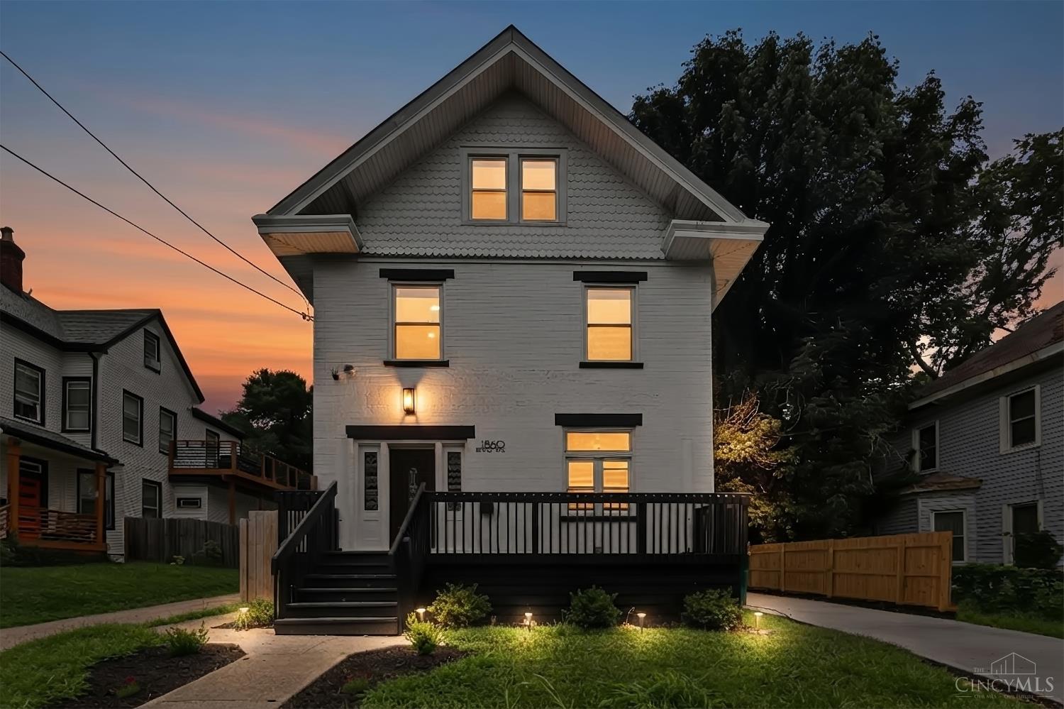 1860 Kinney Avenue, Cincinnati, OH, 45207 — photo 2