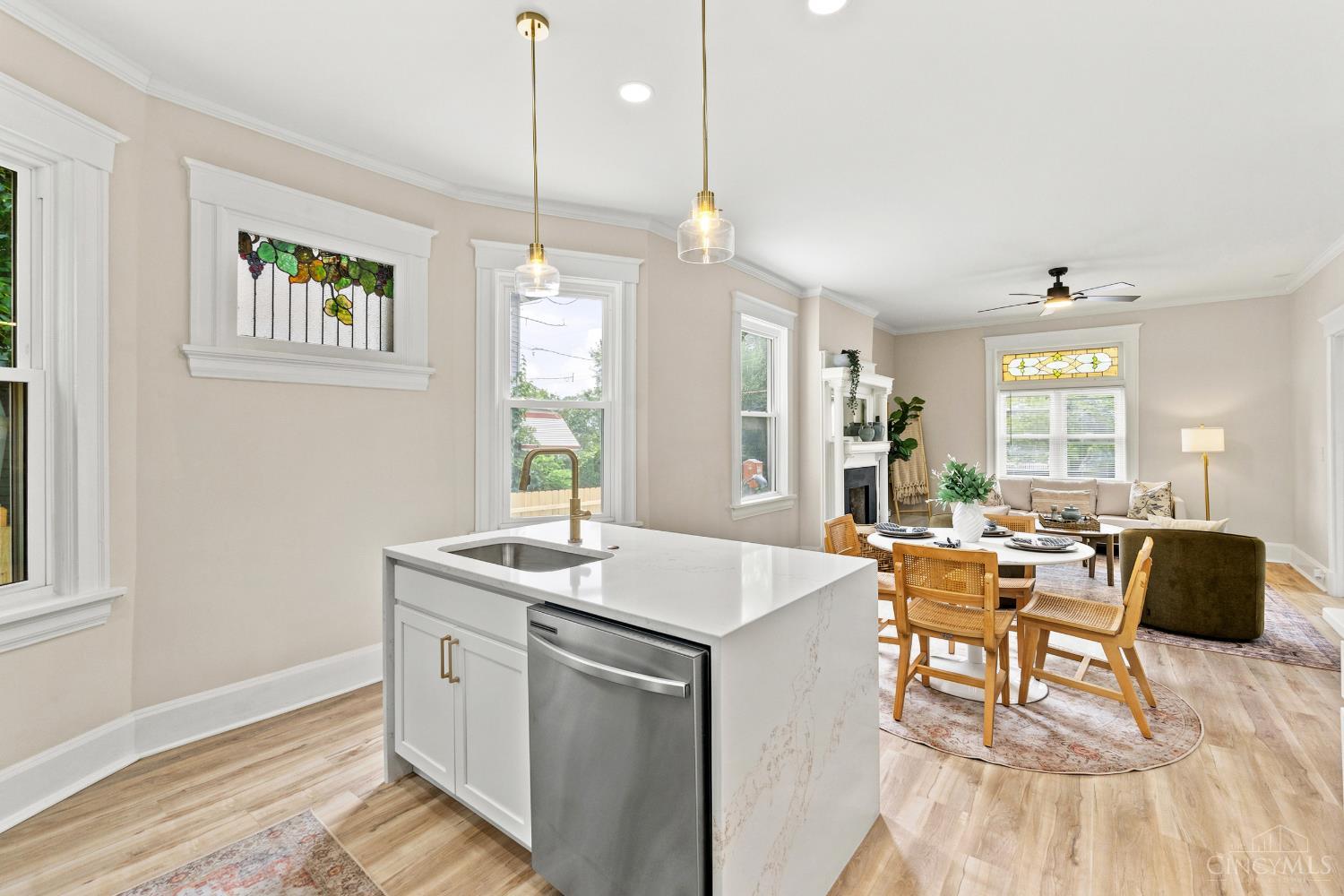 1860 Kinney Avenue, Cincinnati, OH, 45207 — photo 12