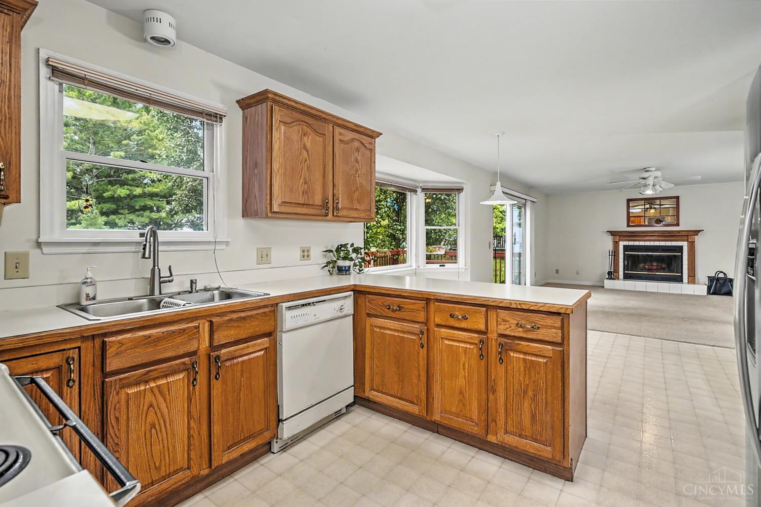 716 Winding Brook Drive, Oxford, OH, 45056 — photo 6